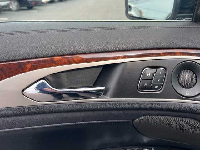 Used 2019 Lincoln MKZ Reserve image 25