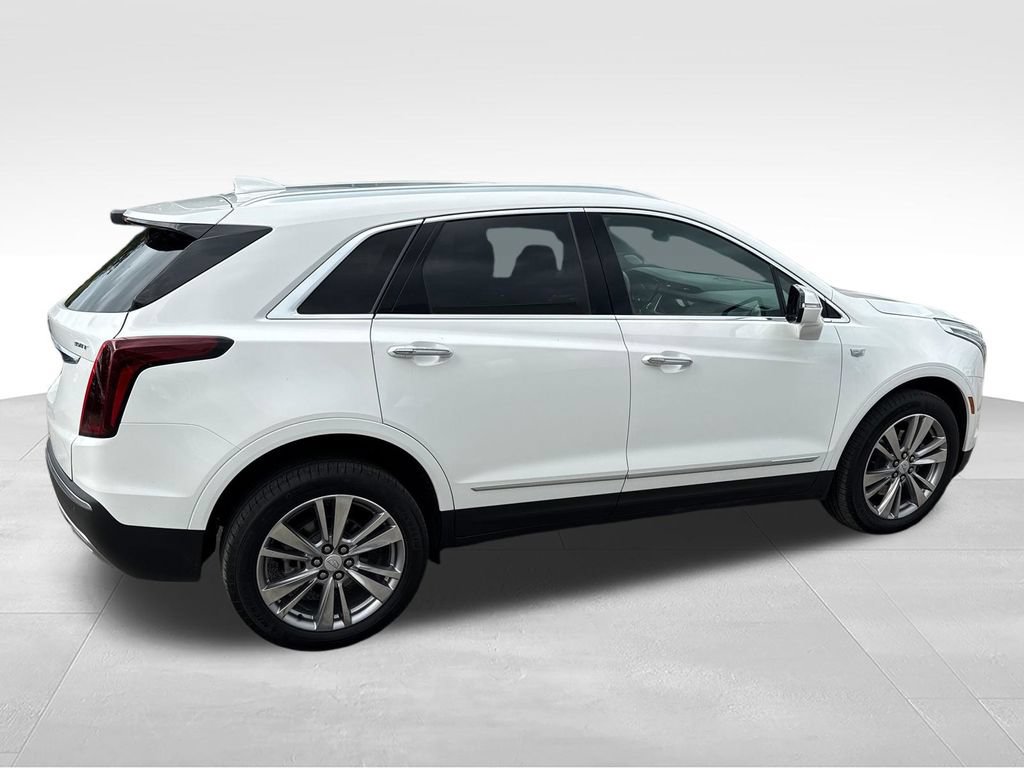 Used 2024 Cadillac XT5 Premium Luxury AWD/4WD image 3