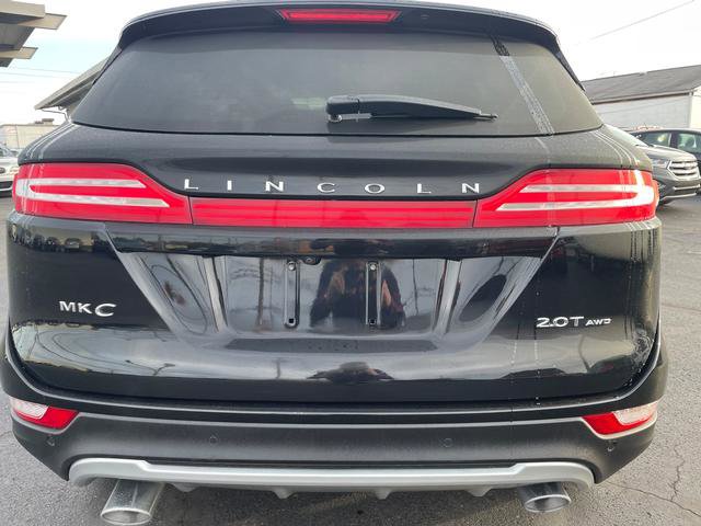 Used 2017 Lincoln MKC Reserve image 4