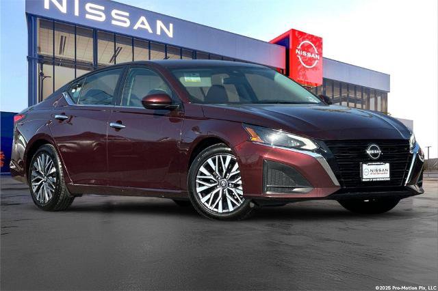 Certified 2023 Nissan Altima 2.5 SV
