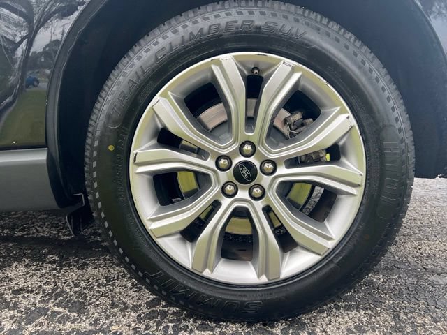 Used 2024 Ford Edge Titanium AWD/4WD image 27
