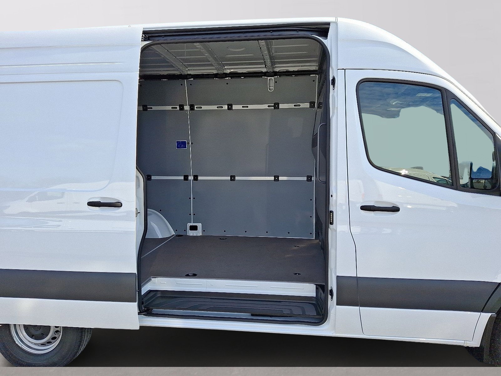 New 2026 Mercedes-Benz Sprinter 2500 image 7