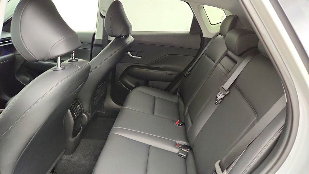 Used 2026 Hyundai Kona Limited FWD image 22