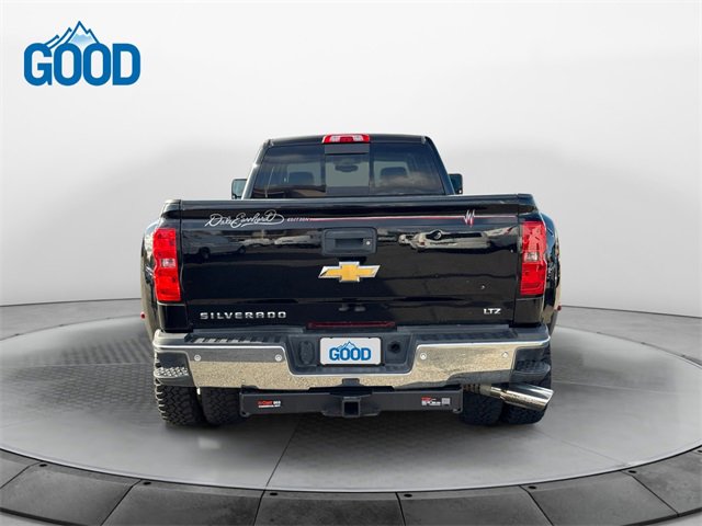 Used 2015 Chevrolet Silverado 3500 LTZ image 4