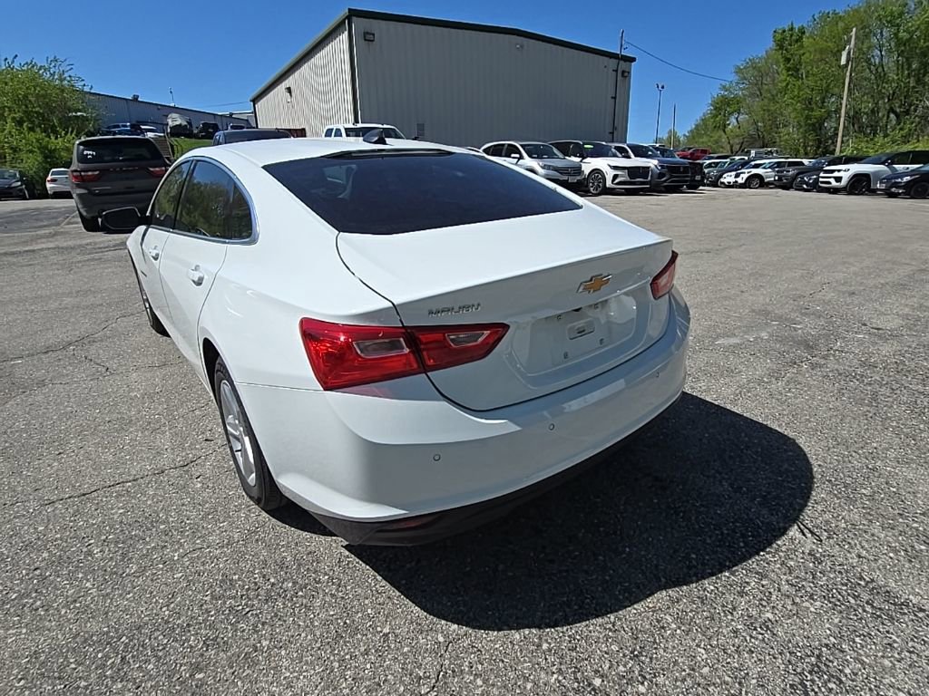 Used 2024 Chevrolet Malibu LS FWD image 5