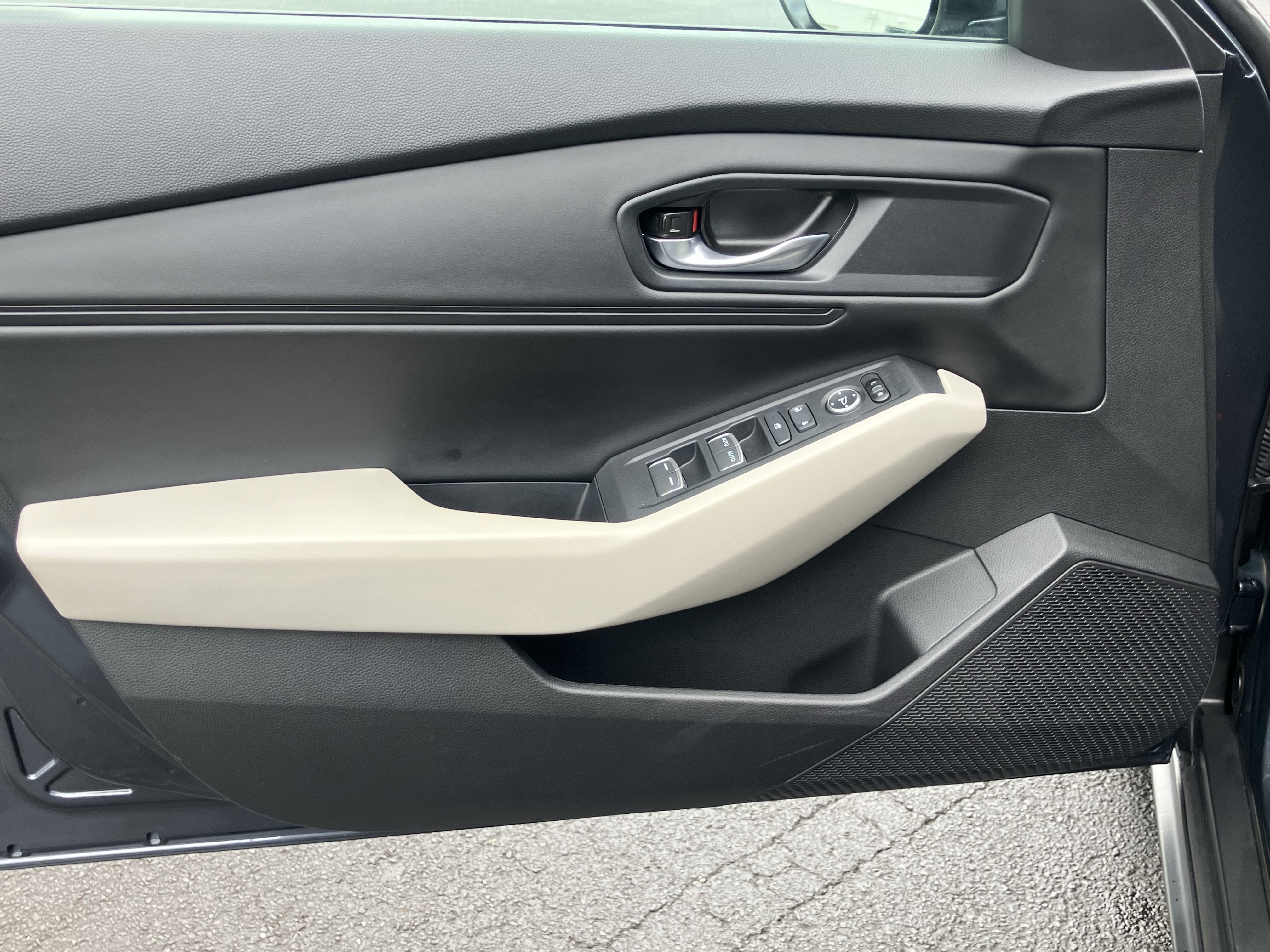 Certified 2024 Honda Accord EX image 14