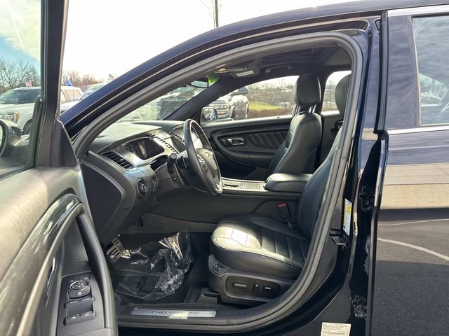 Used 2017 Ford Taurus SHO w/ Driver Assist Package image 17