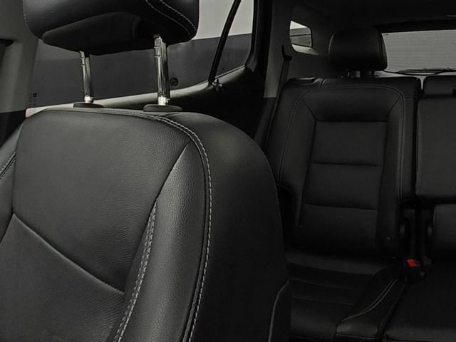 Used 2023 GMC Terrain SLT w/ Infotainment Package II AWD/4WD image 29