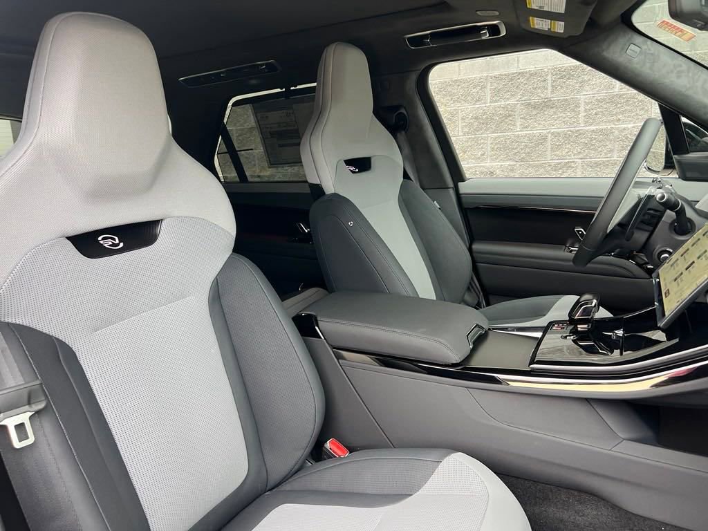 New 2025 Land Rover Range Rover Sport SV Edition Two image 16