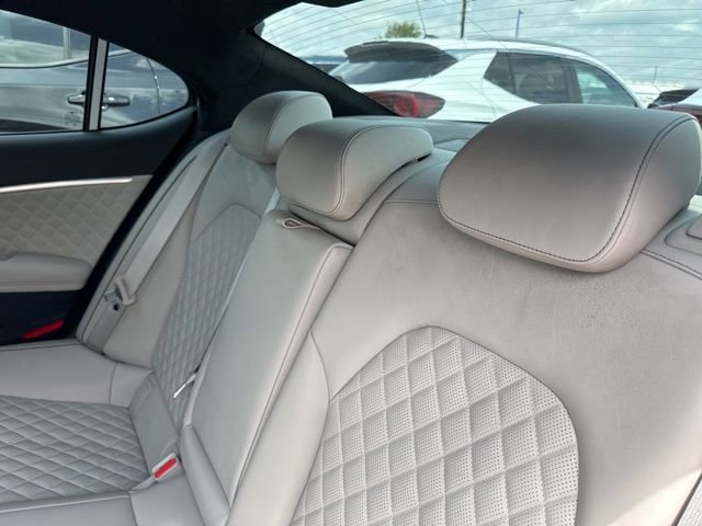 Used 2023 Genesis G70 3.3T w/ Sport Prestige Package AWD/4WD image 12