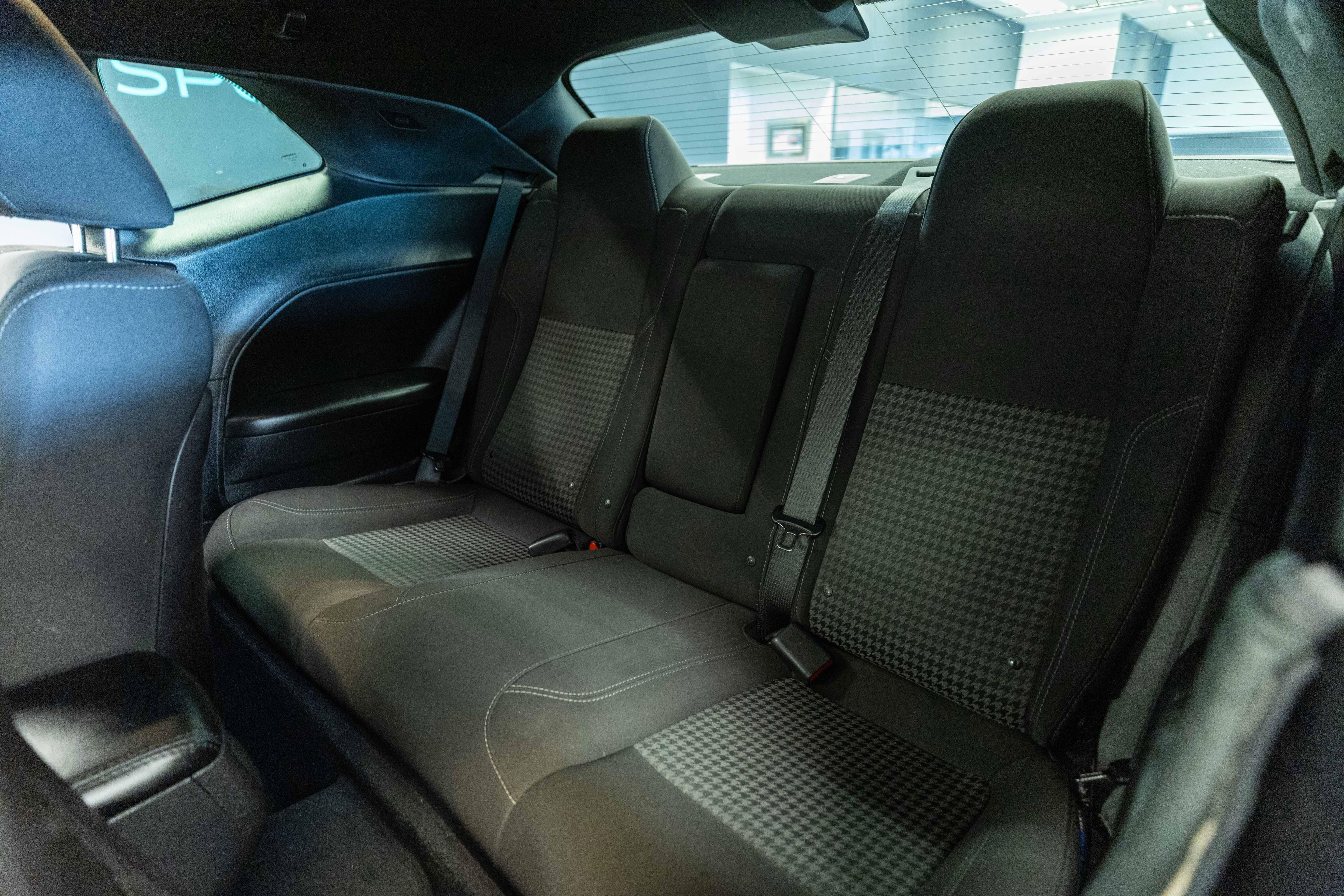 Used 2019 Dodge Challenger SXT RWD image 13
