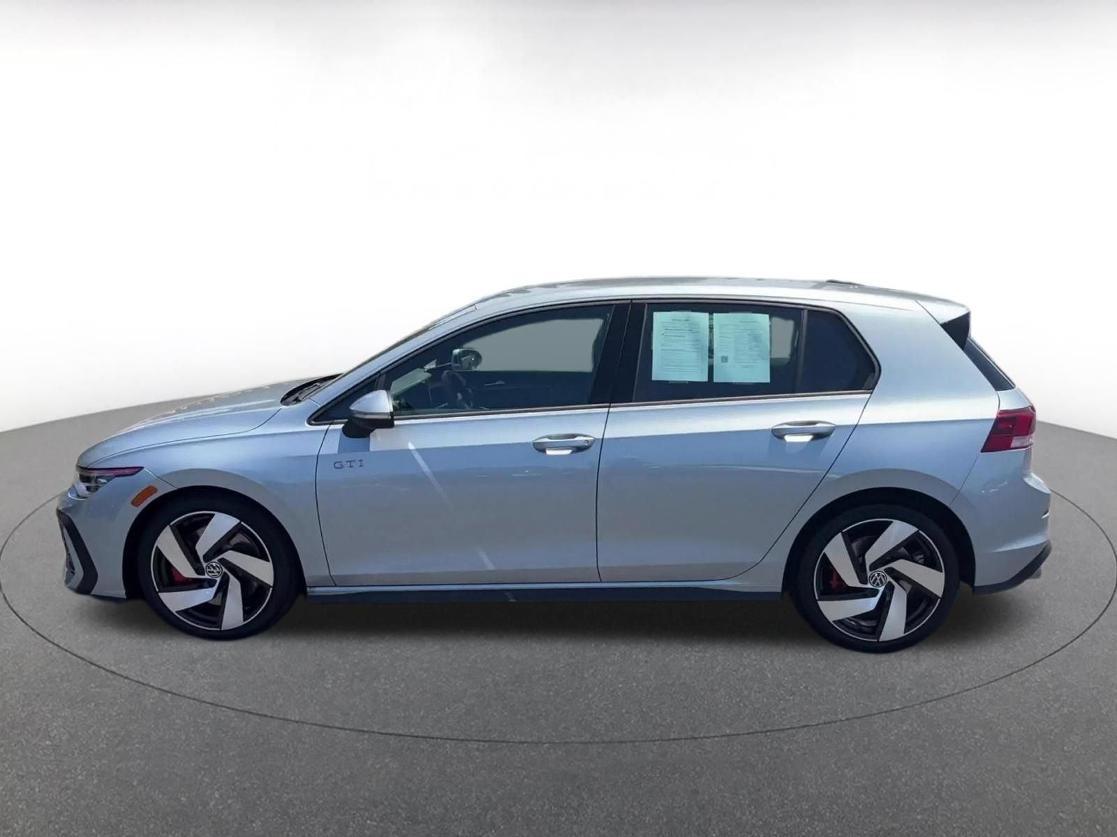 Used 2026 Volkswagen Golf S FWD image 7