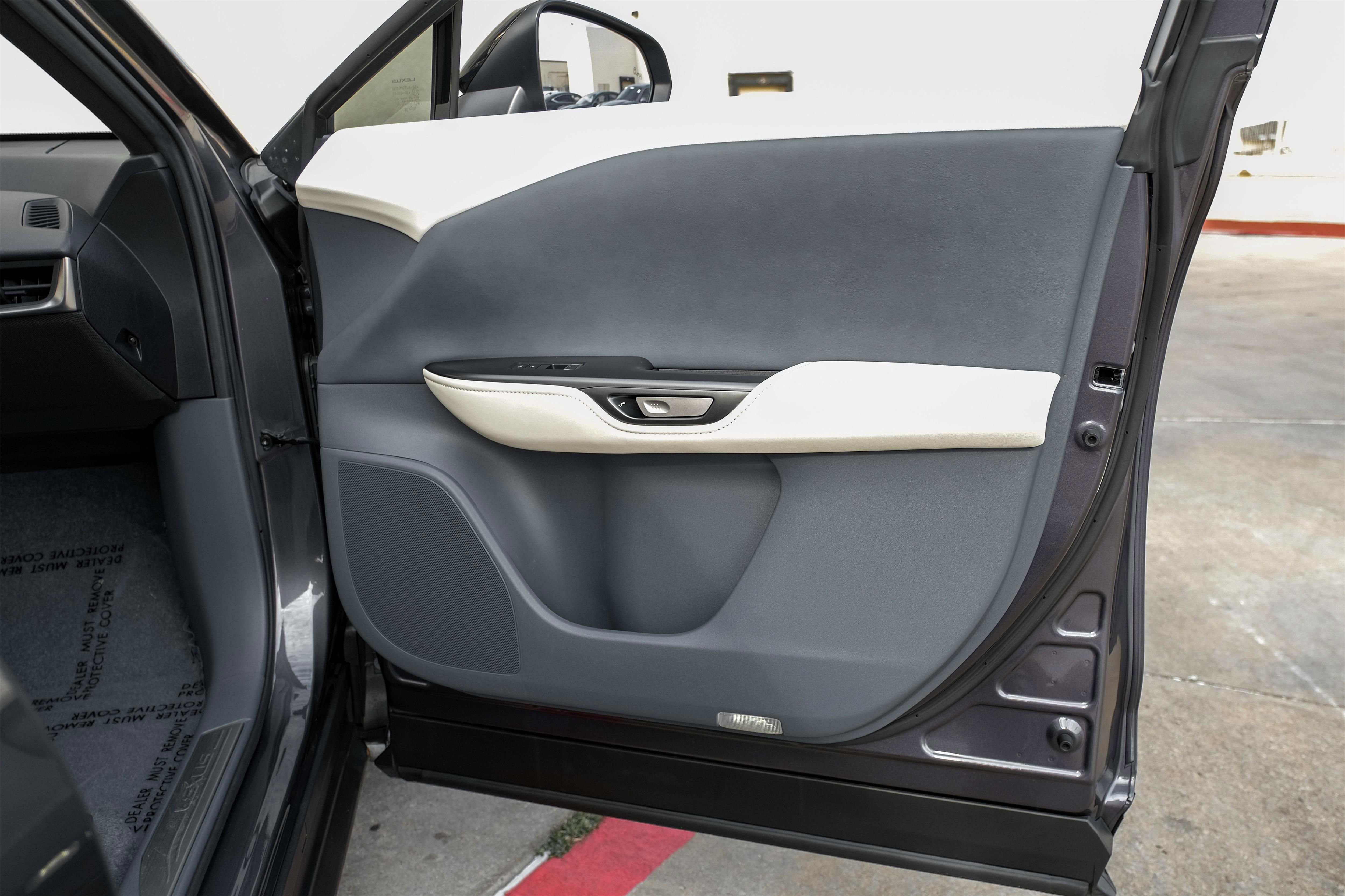 Used 2023 Lexus RZ 450e Premium w/ Technology Package image 37