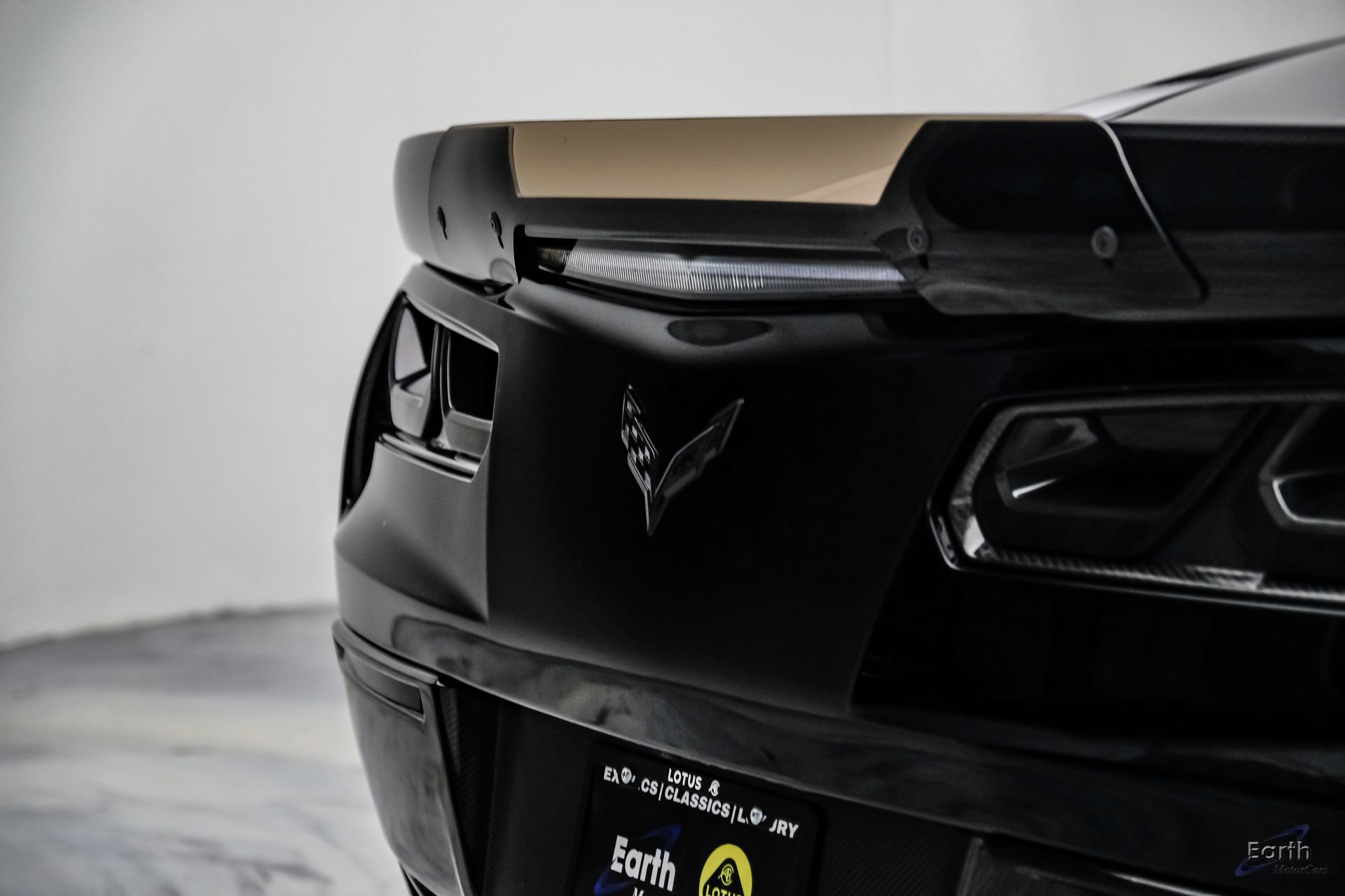 Used 2015 Chevrolet Corvette Z06 w/ 3LZ Preferred Equipment Group image 19