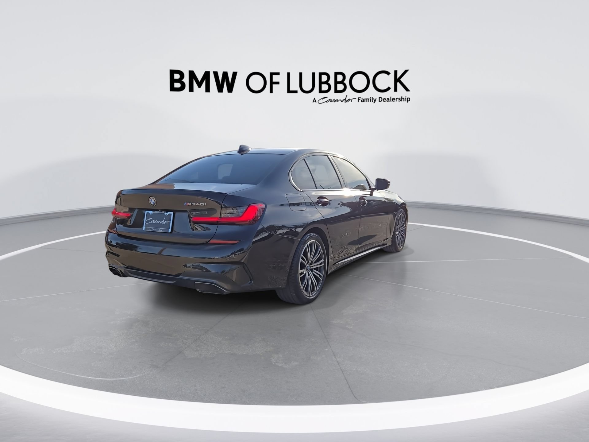 Used 2020 BMW M340i RWD image 8