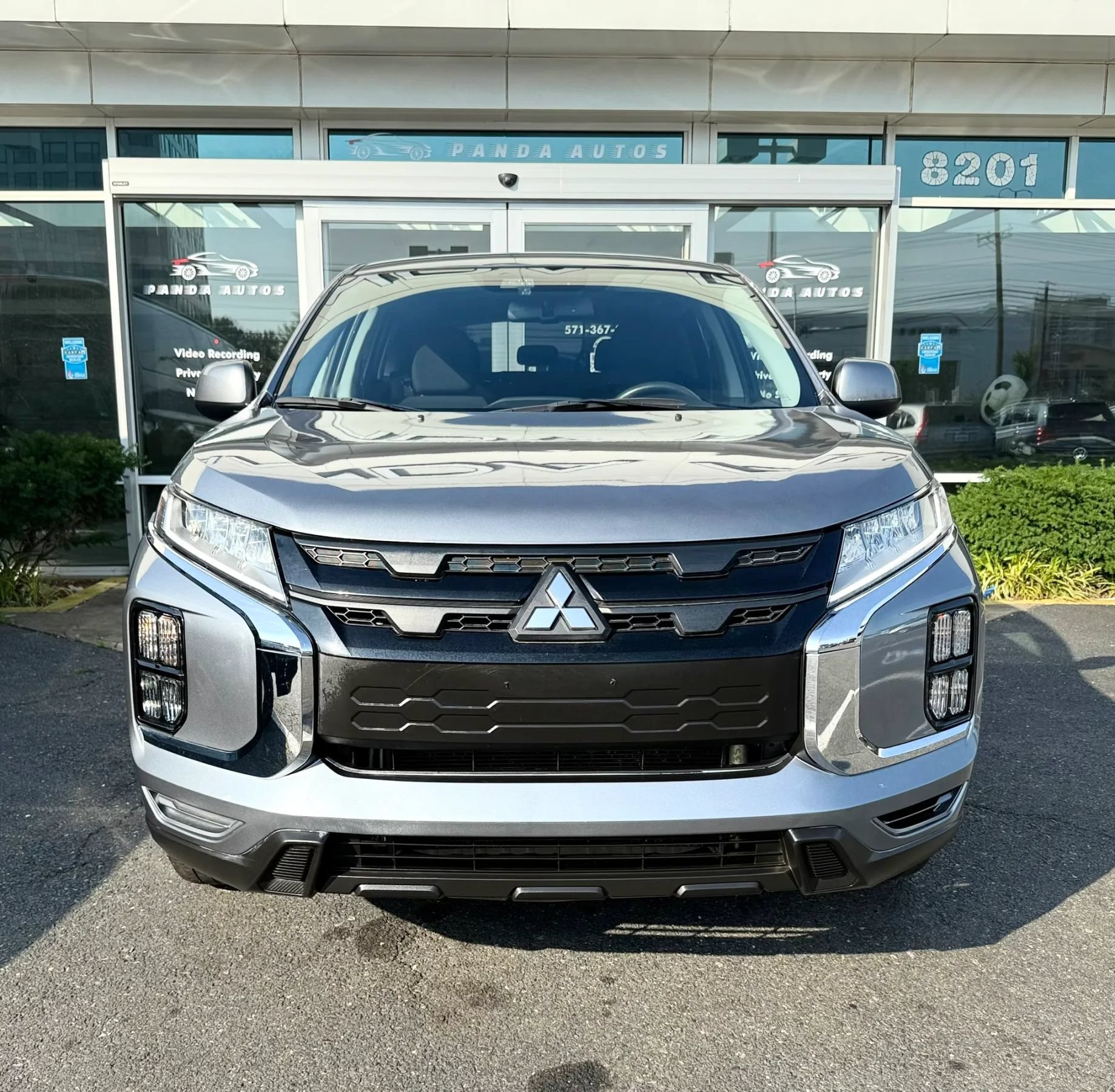 Used 2023 Mitsubishi Outlander Sport ES AWD/4WD image 2