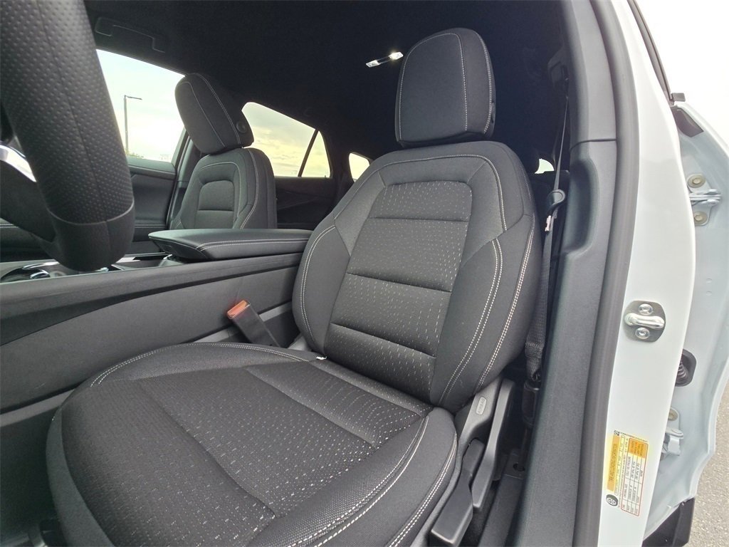 New 2025 Chevrolet Blazer EV LT image 17