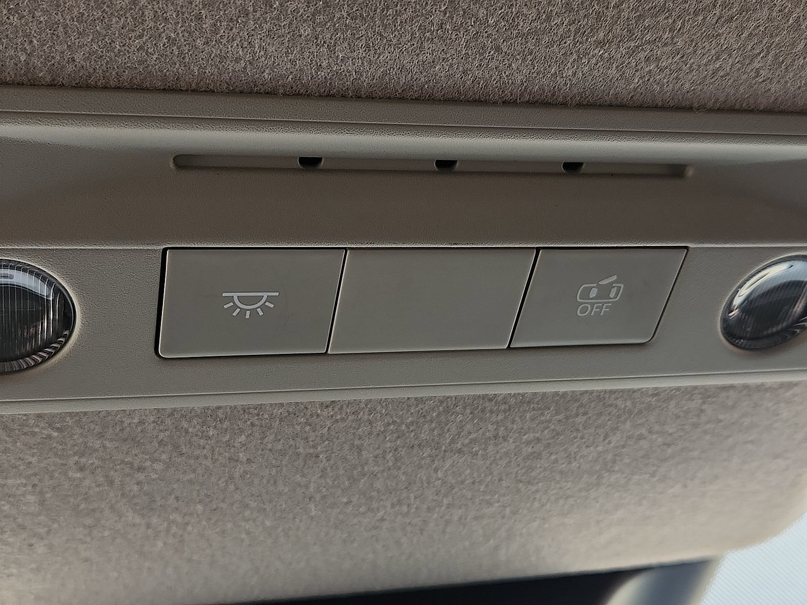 Used 2026 Nissan Kicks SV FWD image 20