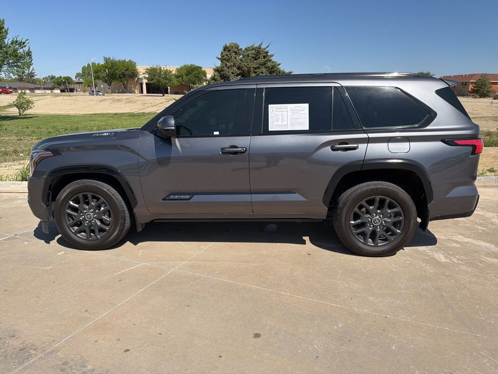 Used 2023 Toyota Sequoia Platinum AWD/4WD image 8