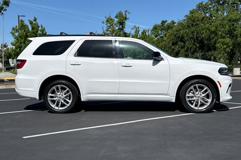 Used 2024 Dodge Durango GT AWD/4WD image 10