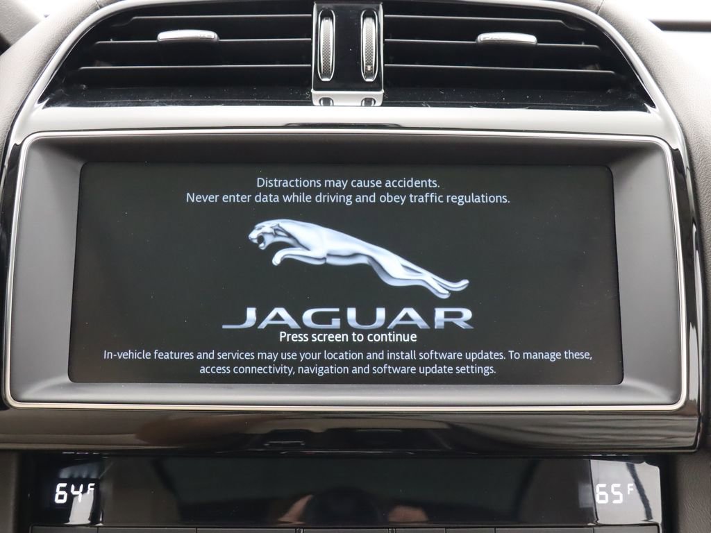 Used 2019 Jaguar F-PACE Prestige AWD/4WD image 27