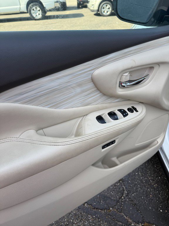 Used 2016 Nissan Murano SL w/ SL Technology Package image 13