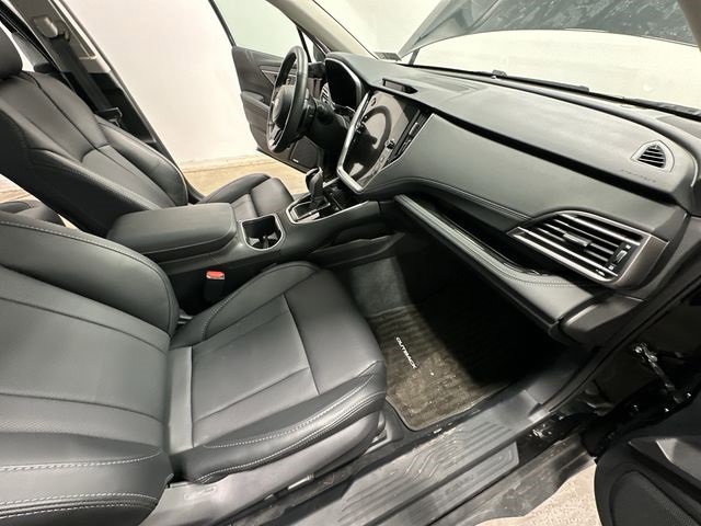 Certified 2025 Subaru Outback Limited image 23