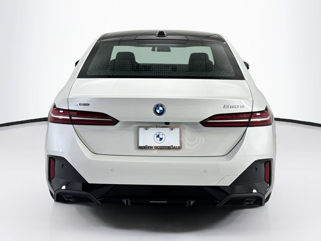 New 2027 BMW 550e xDrive AWD/4WD image 6