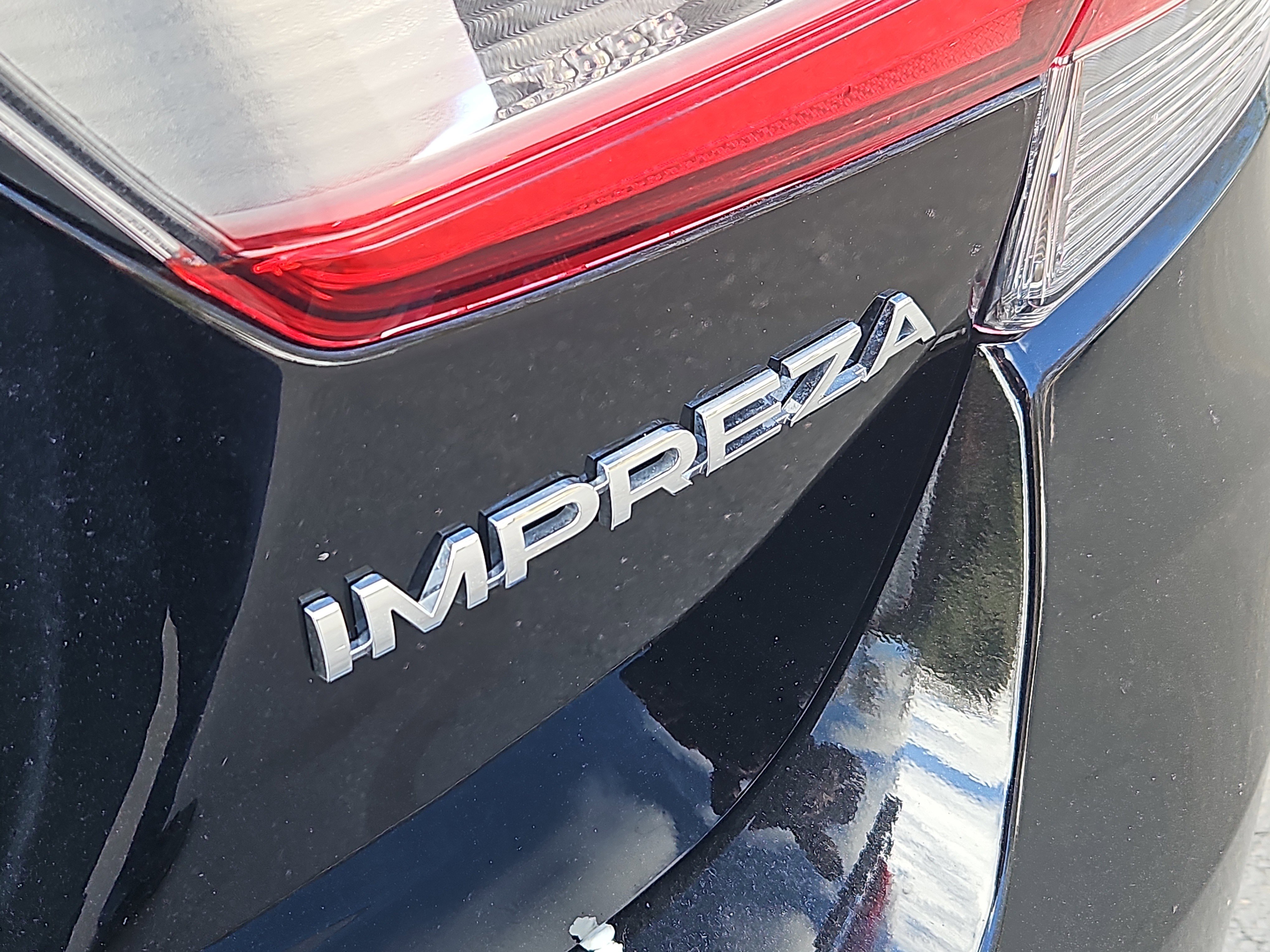 Used 2018 Subaru Impreza 2.0i AWD/4WD image 8