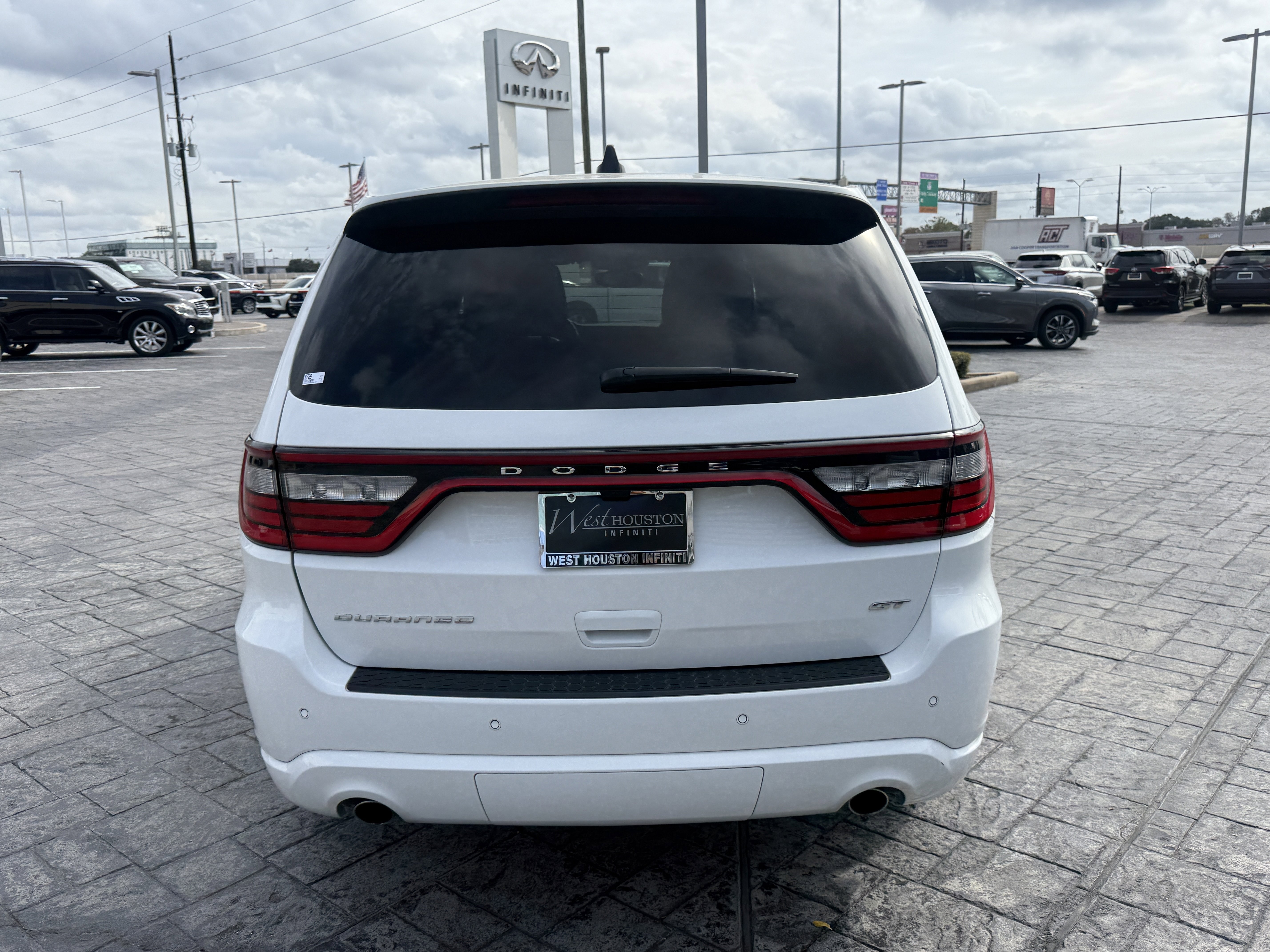 Used 2025 Dodge Durango GT image 6