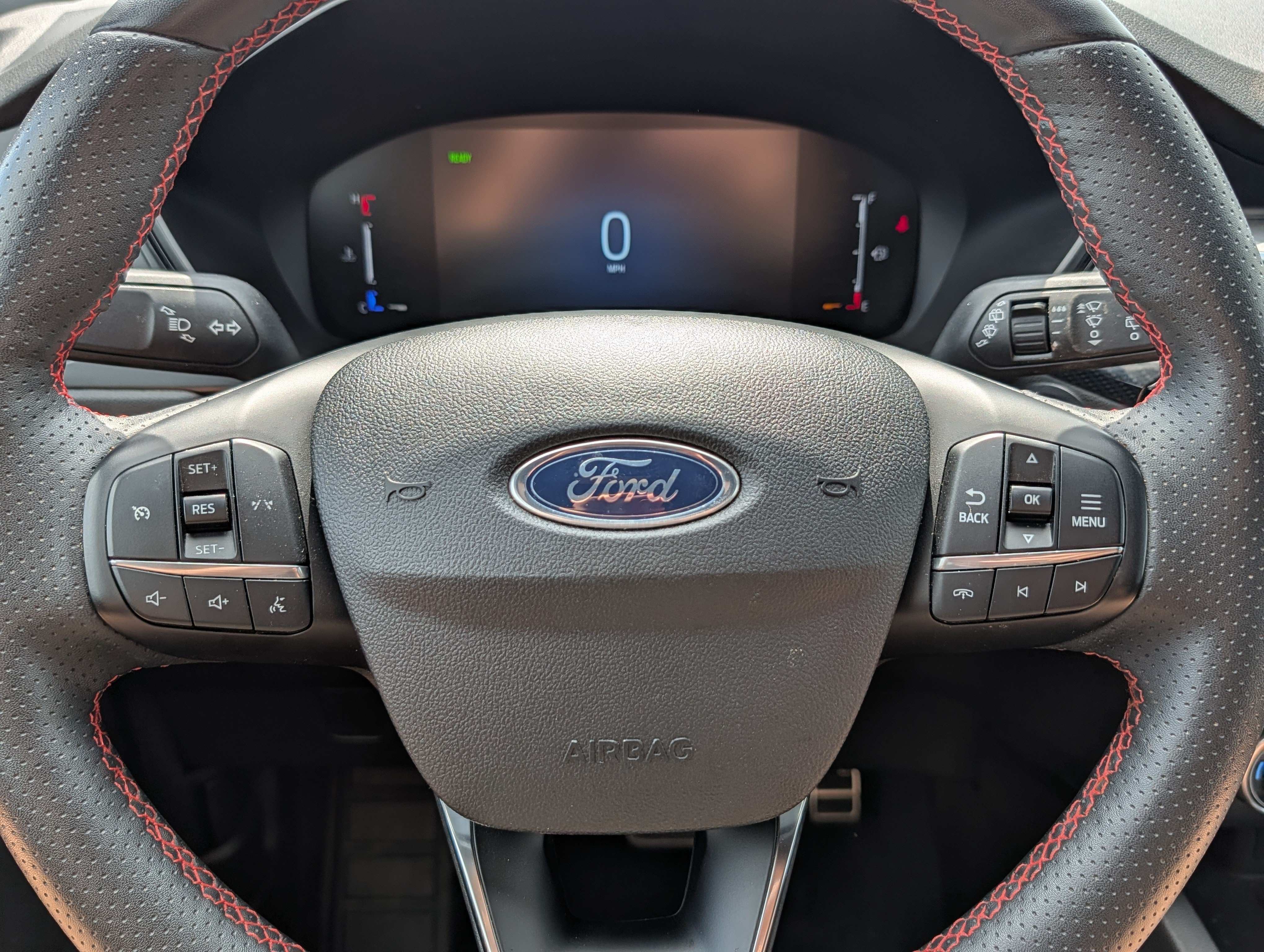Used 2023 Ford Escape ST-Line Select AWD/4WD image 25