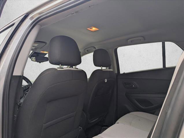 Used 2020 Chevrolet Trax LS w/ Tint and Cruise Package FWD image 13