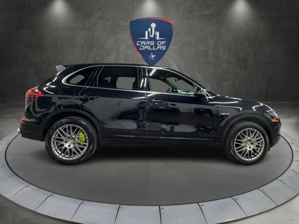Used 2016 Porsche Cayenne S AWD/4WD image 6