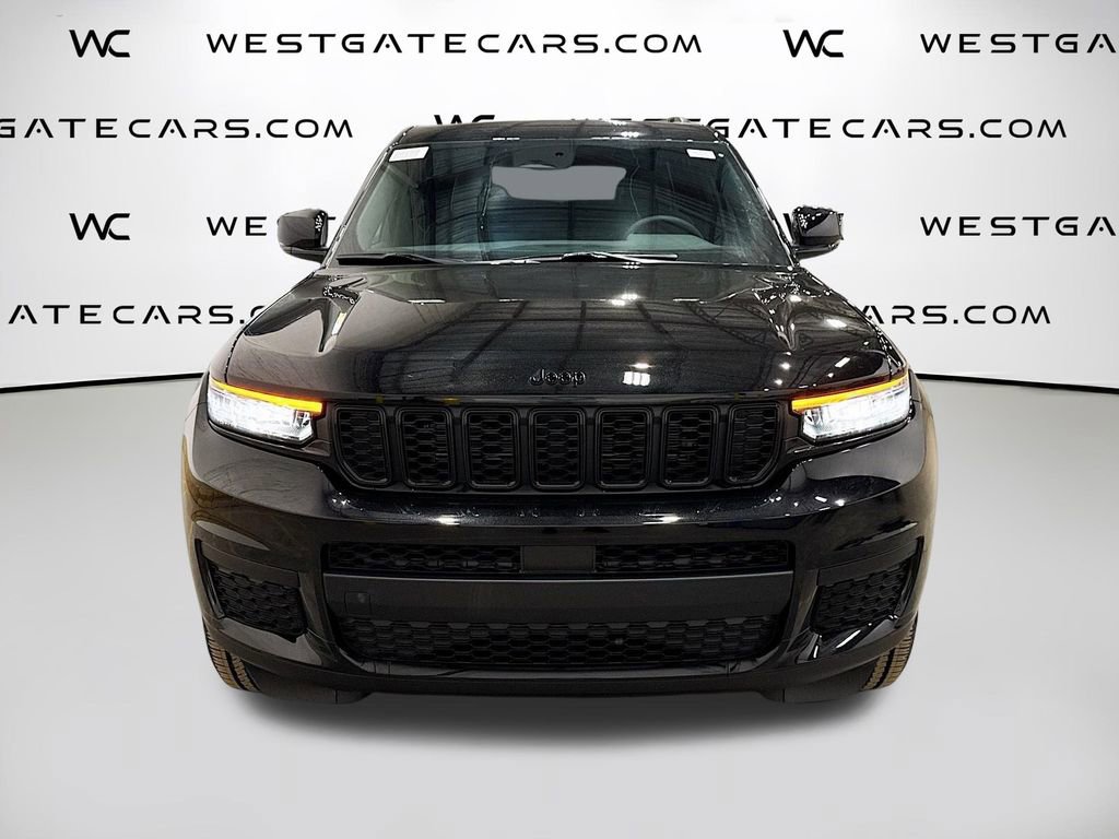 New 2025 Jeep Grand Cherokee L Altitude image 4