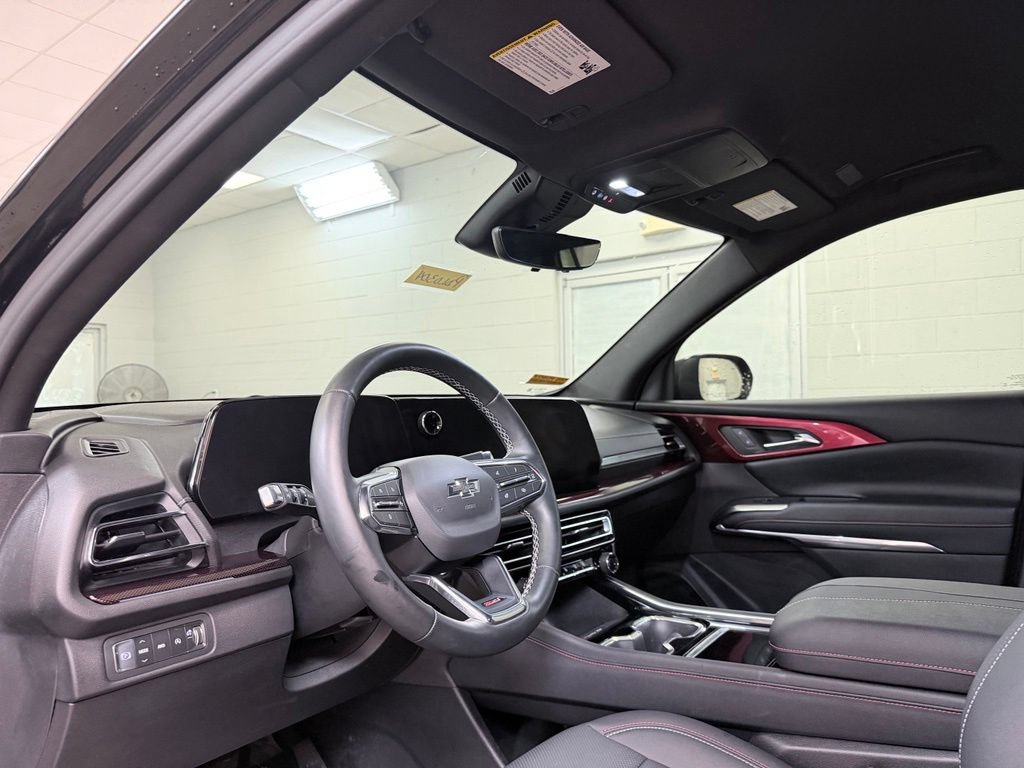 Used 2026 Chevrolet Traverse Z71 w/ Driver Confidence Package AWD/4WD image 15