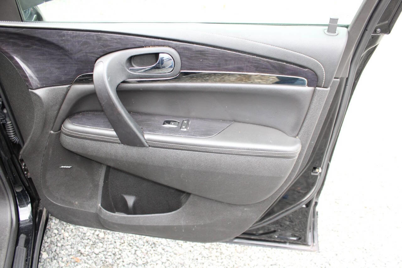 Used 2017 Buick Enclave Leather w/ Enclave Sport Touring Edition image 22