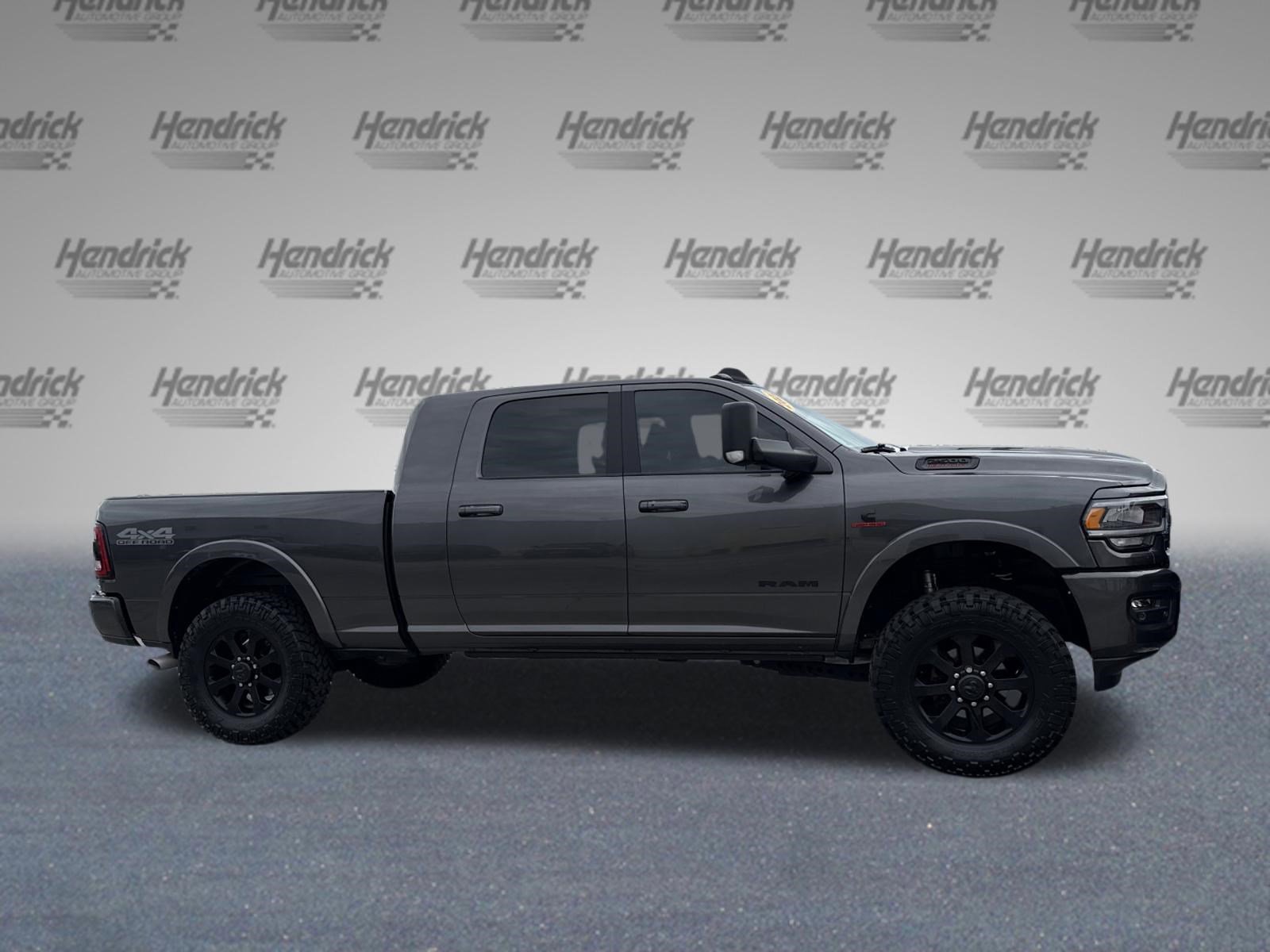 Used 2022 RAM 2500 Laramie w/ Night Edition AWD/4WD image 18