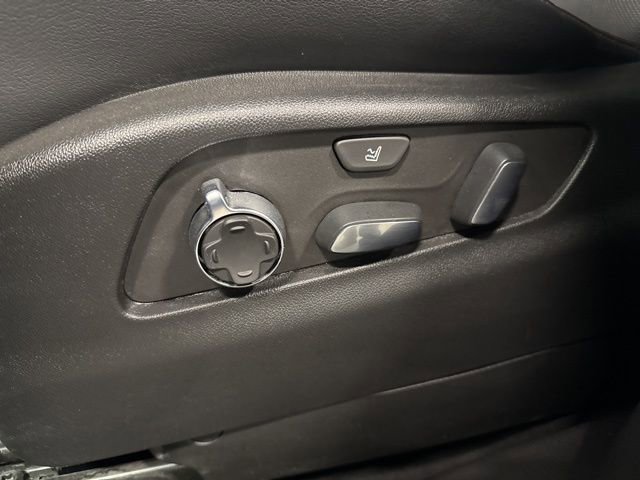 Used 2023 Cadillac XT4 Sport image 15