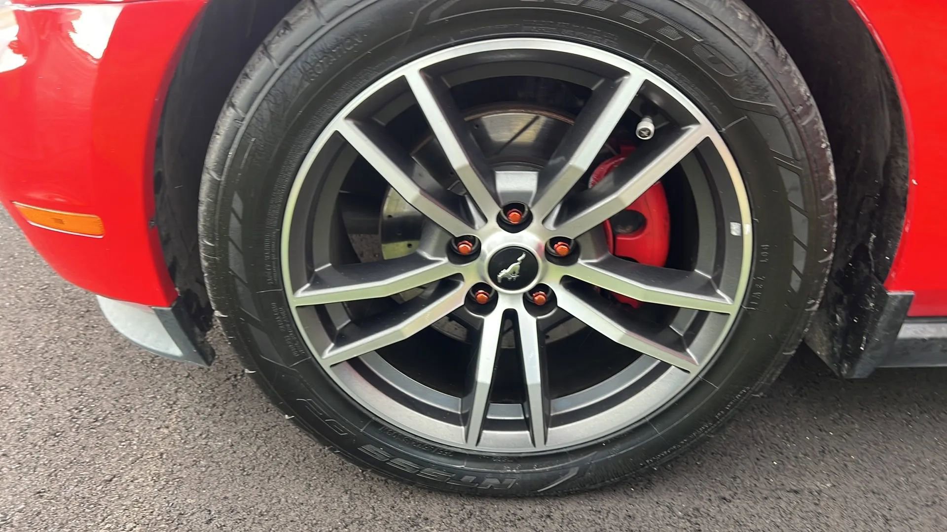 Used 2011 Ford Mustang Premium w/ 202A Rapid Spec Order Code image 20