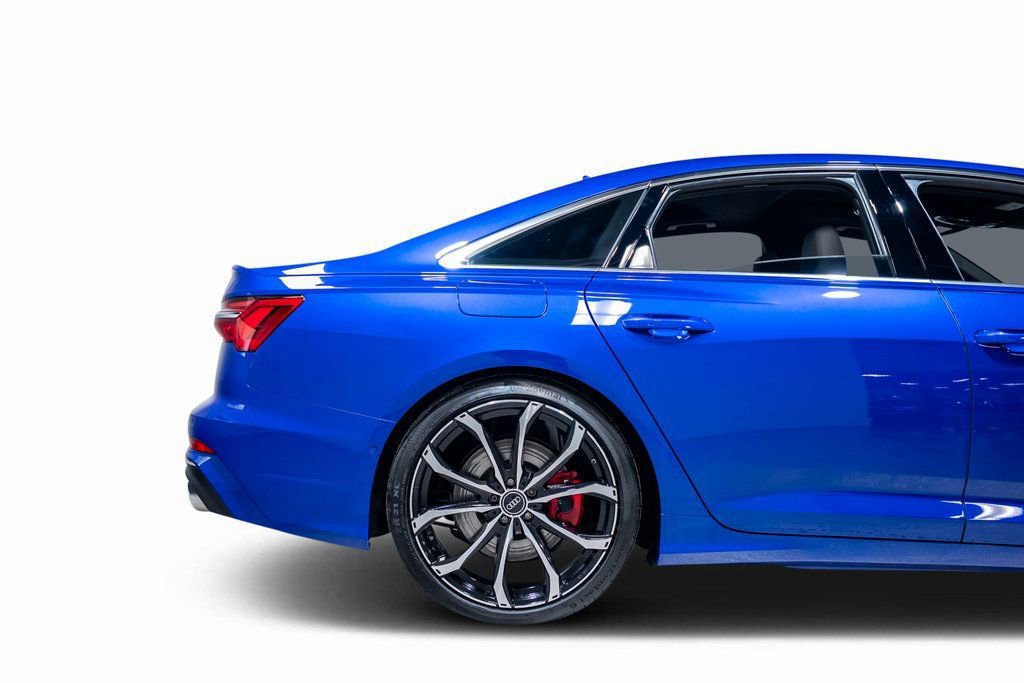 Used 2023 Audi S6 Prestige image 24