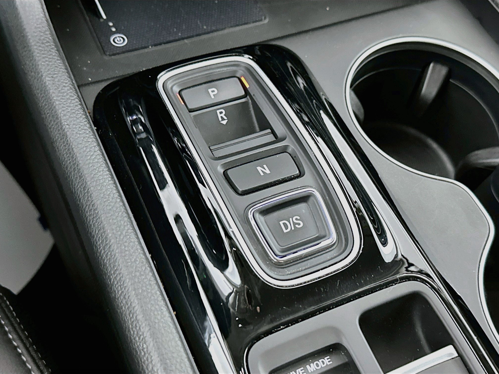 Used 2025 Honda Pilot EX-L image 16