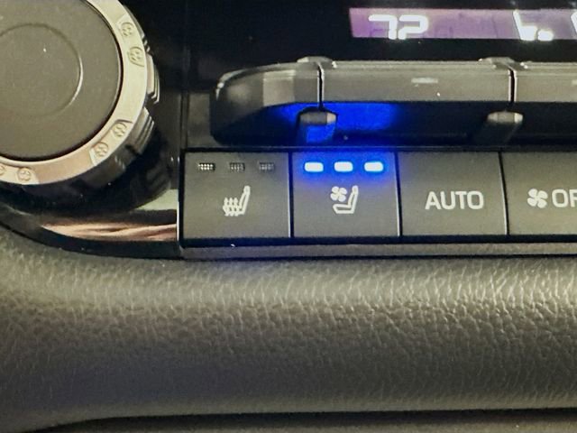 Certified 2024 Toyota Sequoia Limited w/ Tow Technology Package AWD/4WD image 19