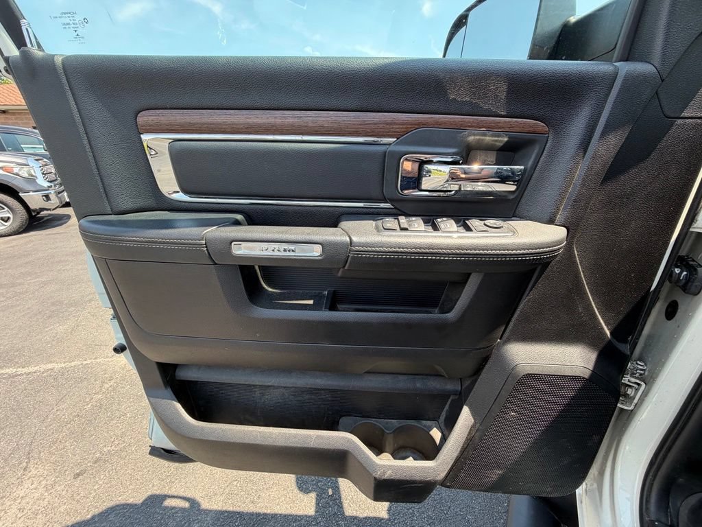 Used 2017 RAM 3500 Laramie w/ Sport Appearance Group AWD/4WD image 19