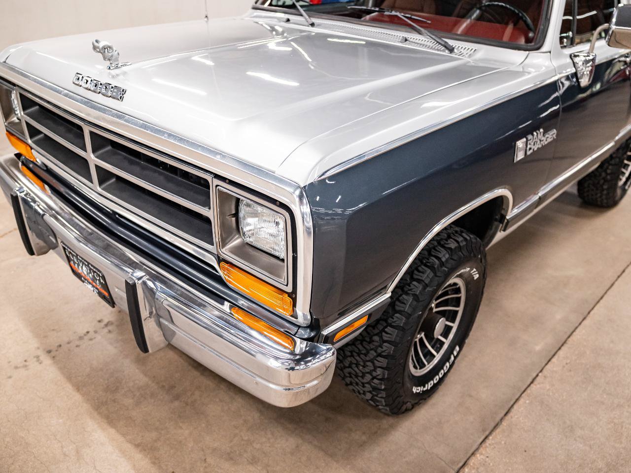 Used 1988 Dodge Ramcharger 4WD image 35