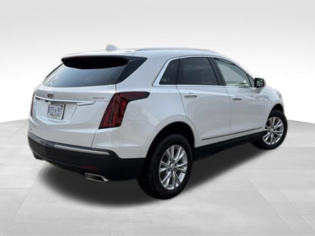 Used 2024 Cadillac XT5 Luxury w/ LPO, Floor Liner Package AWD/4WD image 5
