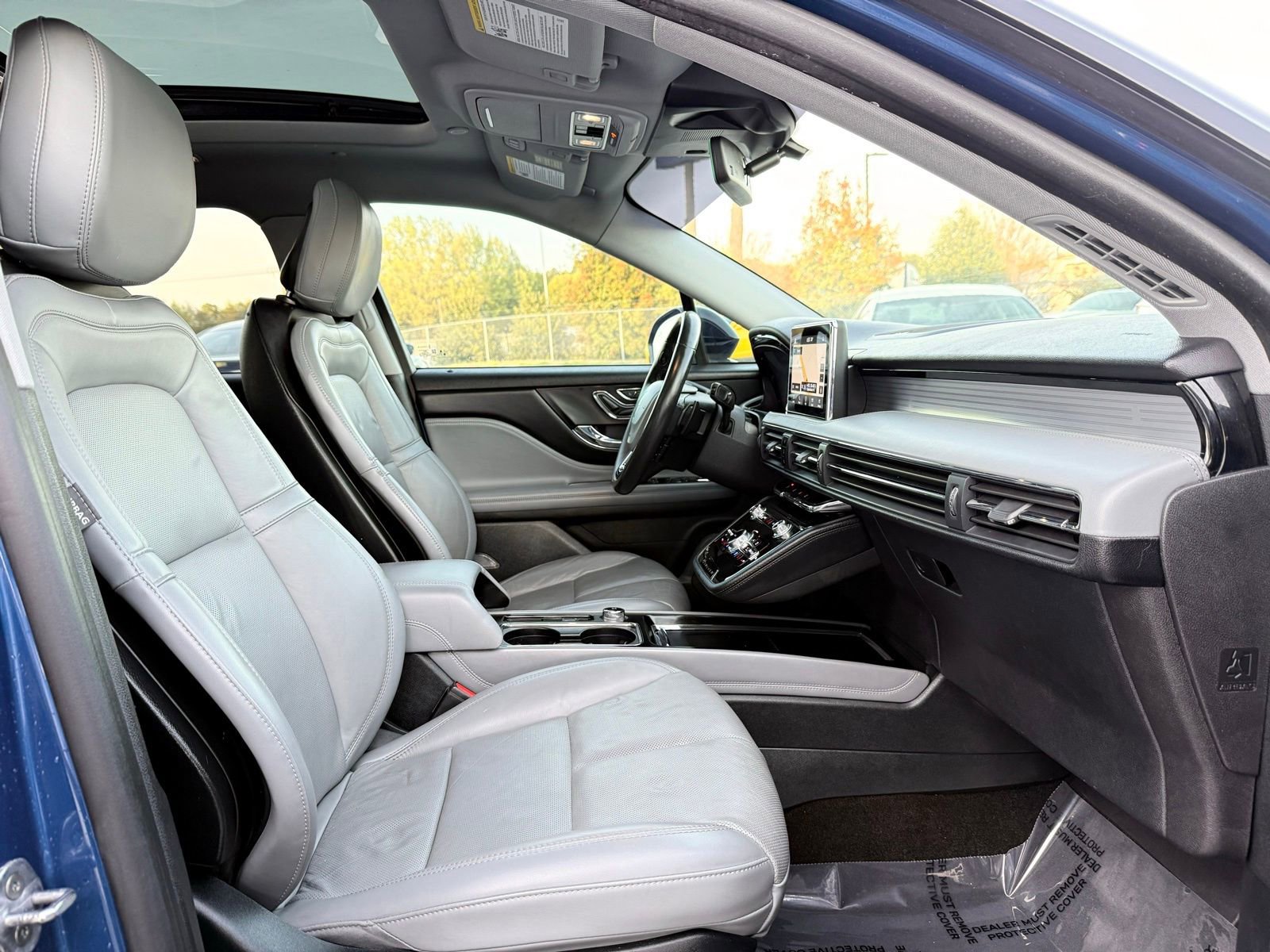 Used 2020 Lincoln Corsair Reserve image 31