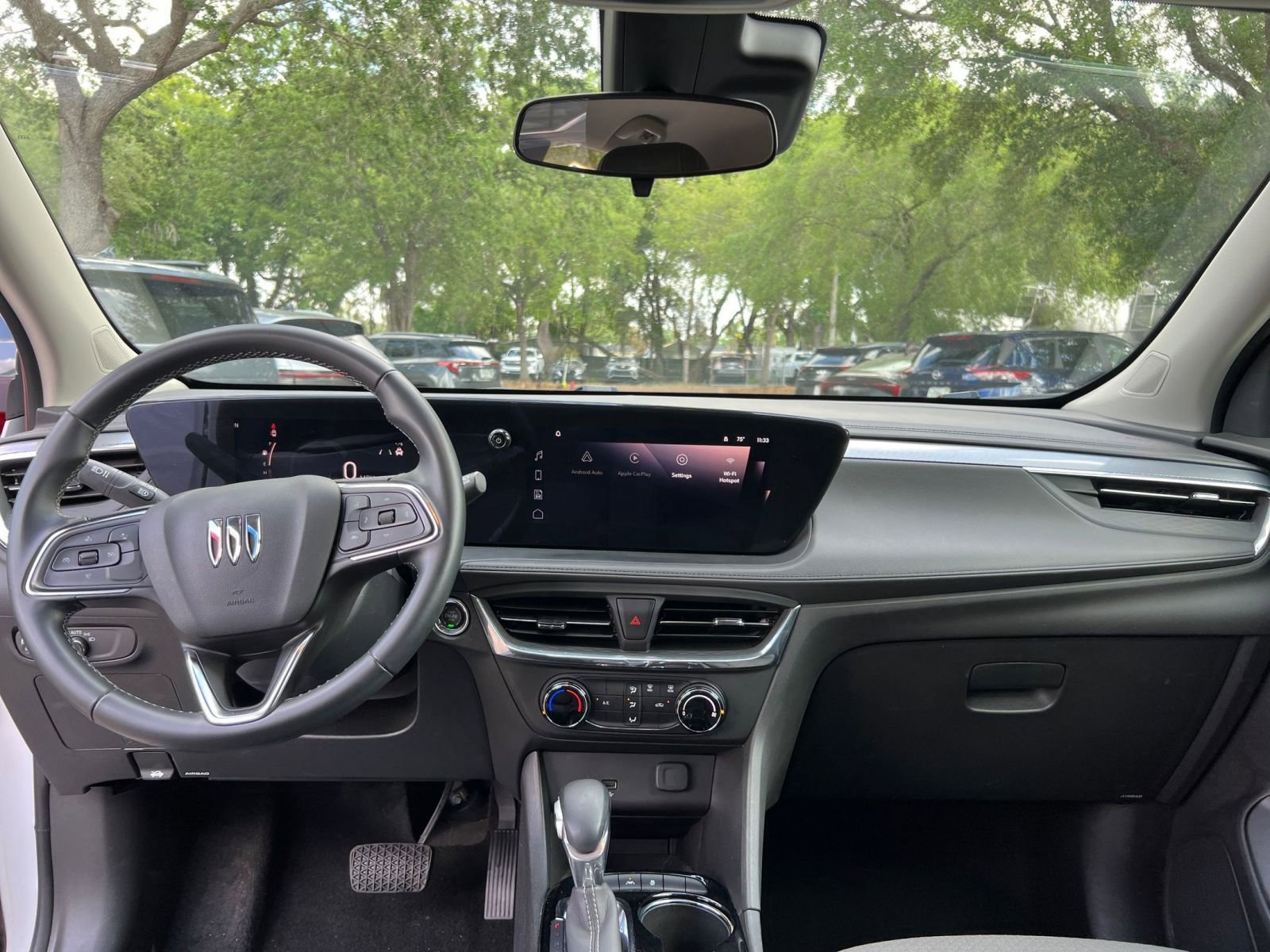Used 2025 Buick Encore GX Preferred FWD image 33