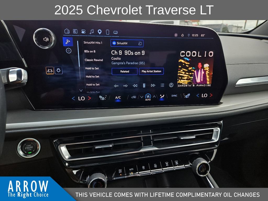 Used 2025 Chevrolet Traverse LT image 25