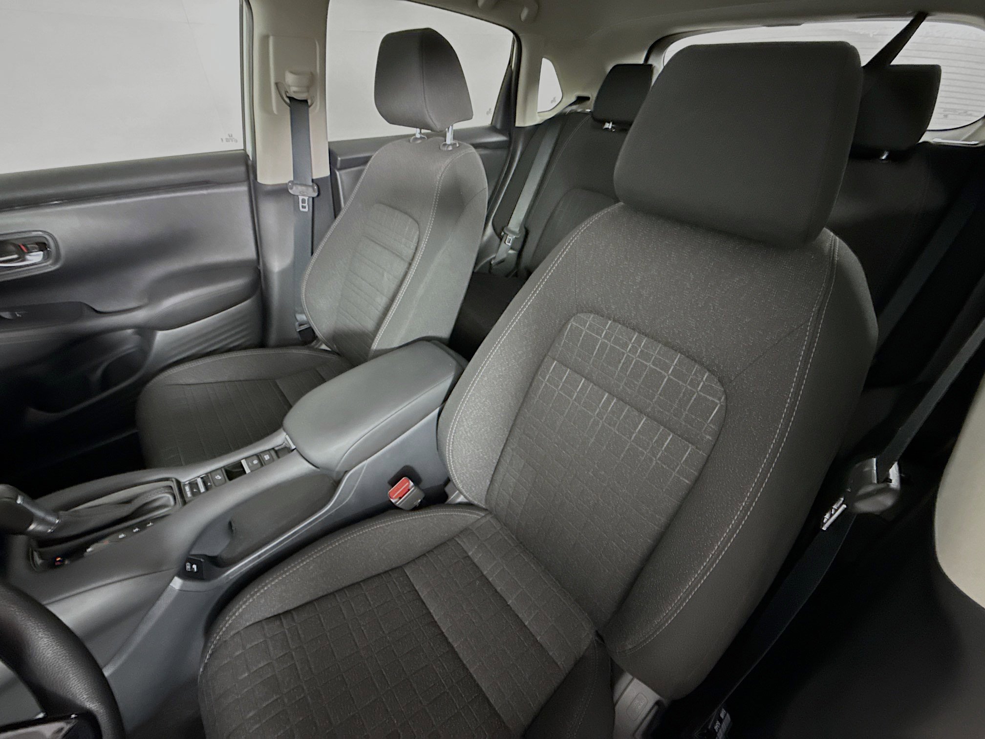 Certified 2026 Honda HR-V LX image 24