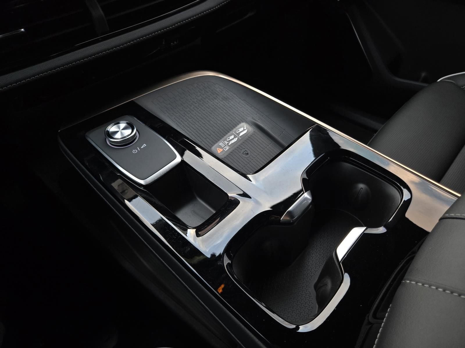 Used 2026 Buick Enclave Avenir w/ Super Cruise Package image 9